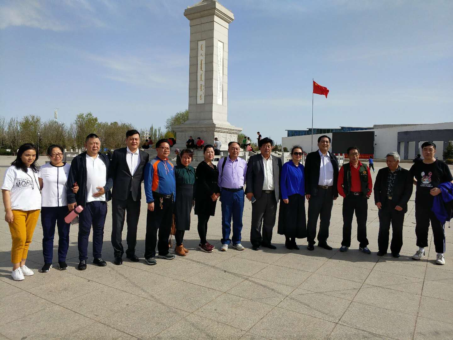 微信图片_20180501104943.jpg