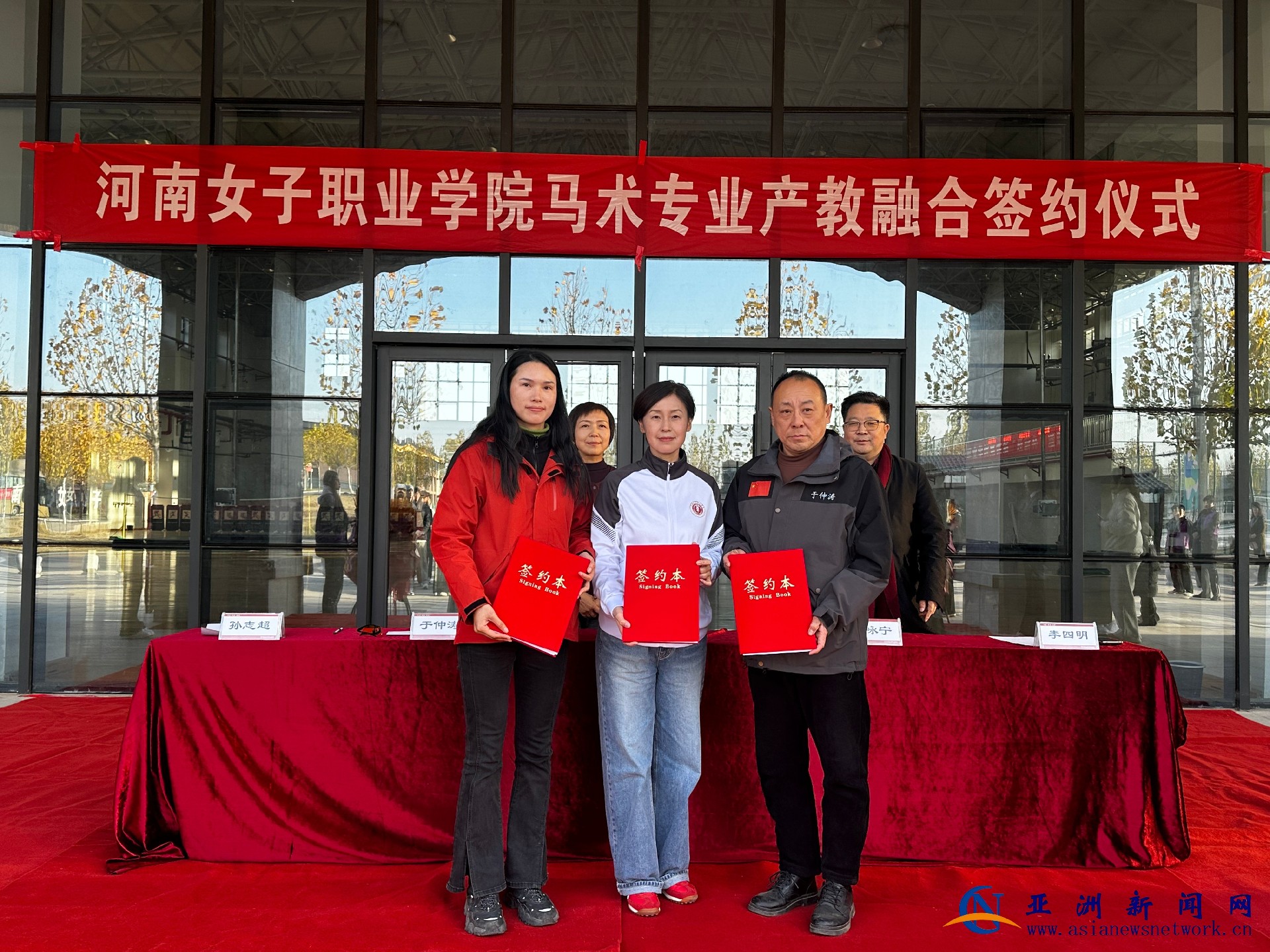 1764151787778318.jpg 1764151787778318.jpg