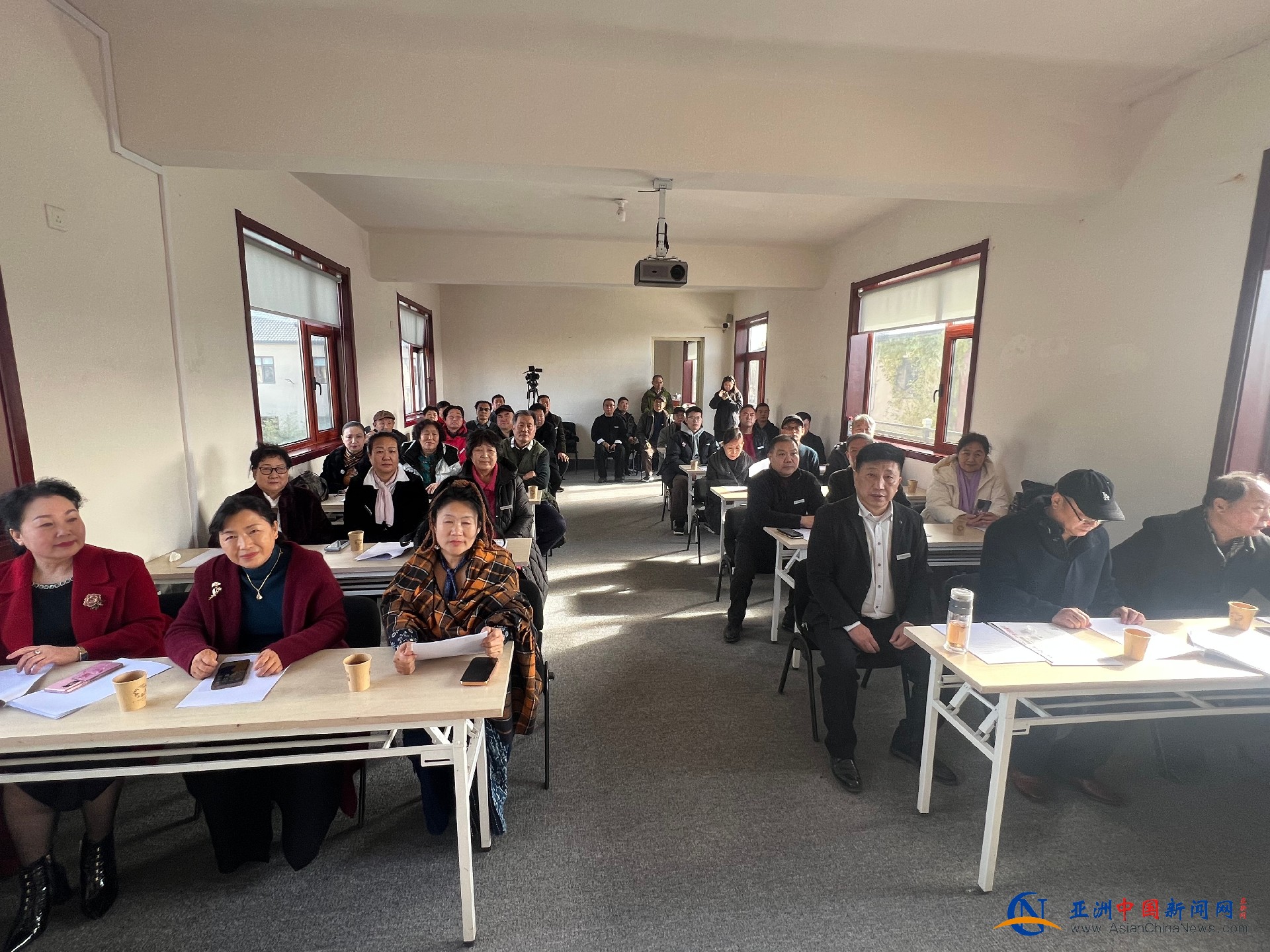 1763639561934458.jpg 1763639561934458.jpg